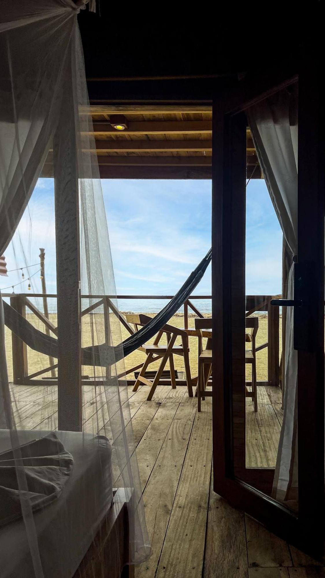 Hostal Mocambo Beach Guachaca Ngoại thất bức ảnh