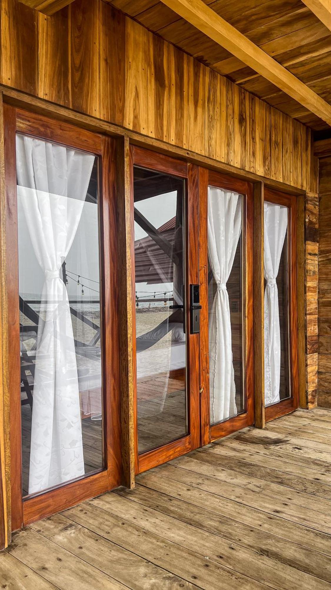Hostal Mocambo Beach Guachaca Ngoại thất bức ảnh