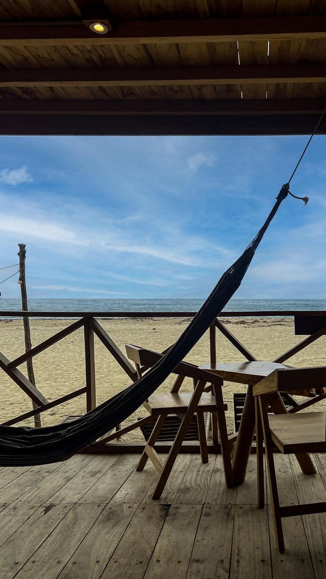 Hostal Mocambo Beach Guachaca Ngoại thất bức ảnh