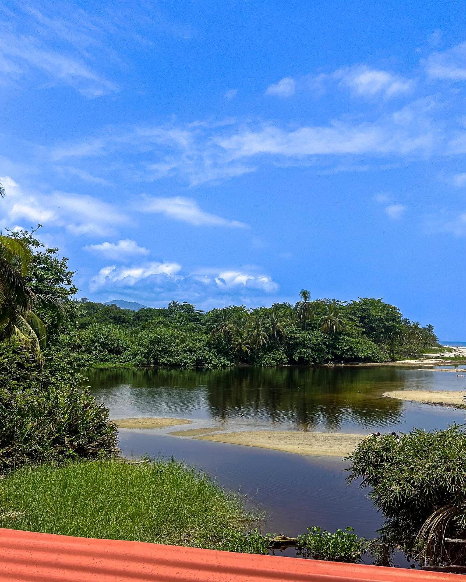 Hostal Mocambo Beach Guachaca Ngoại thất bức ảnh