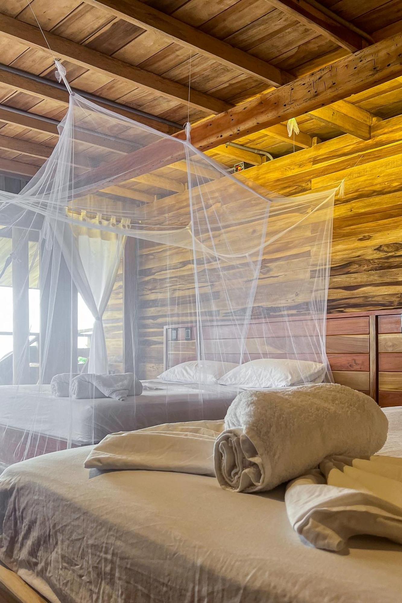 Hostal Mocambo Beach Guachaca Ngoại thất bức ảnh