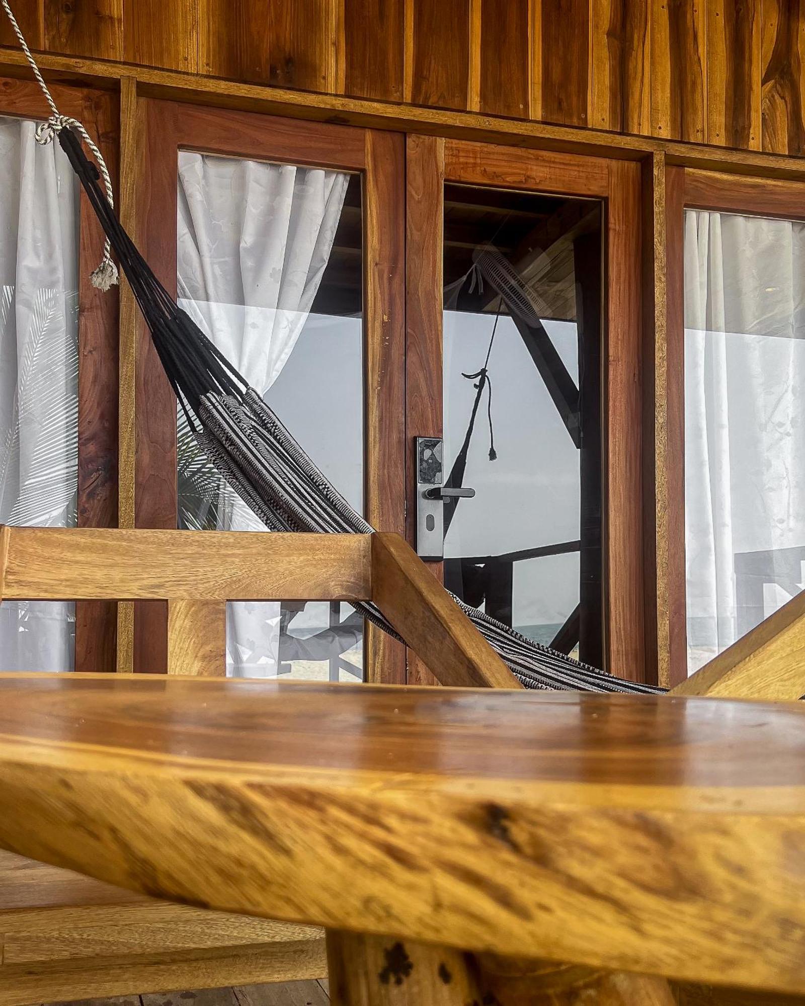 Hostal Mocambo Beach Guachaca Ngoại thất bức ảnh
